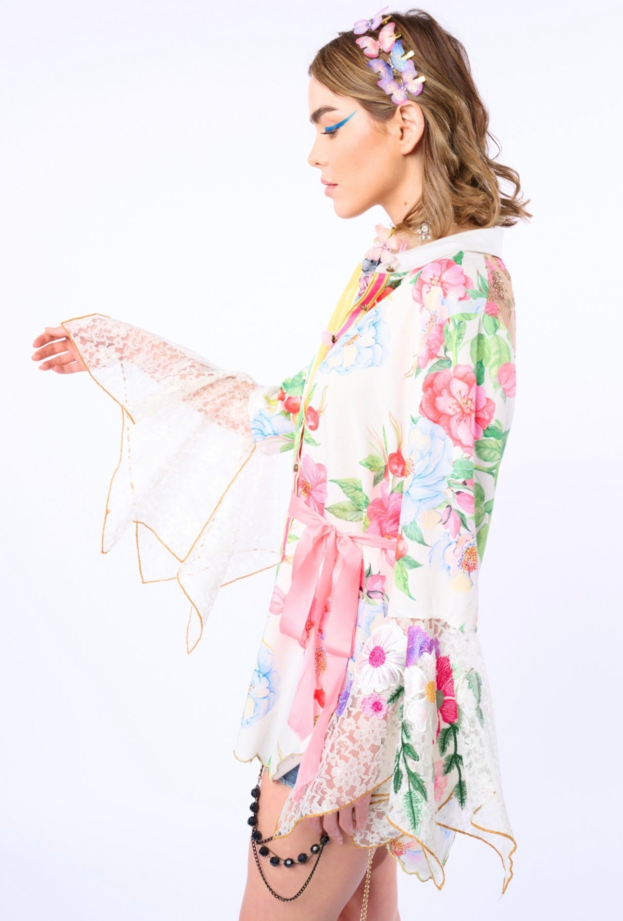 Aratta-LA Ville Rose Shirt-White