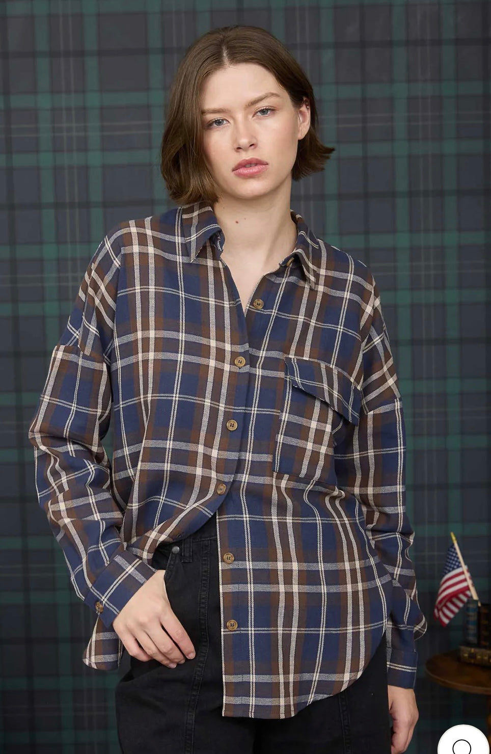 J5ST1030 PLAID BUTTON DOWN POCKET DETAIL LONG SLEEVE SHIRT-Black Only