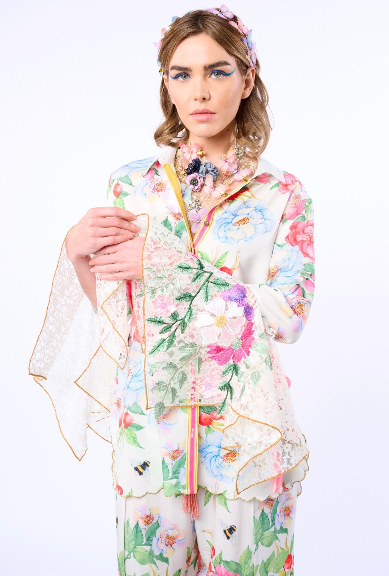 Aratta-LA Ville Rose Shirt-White