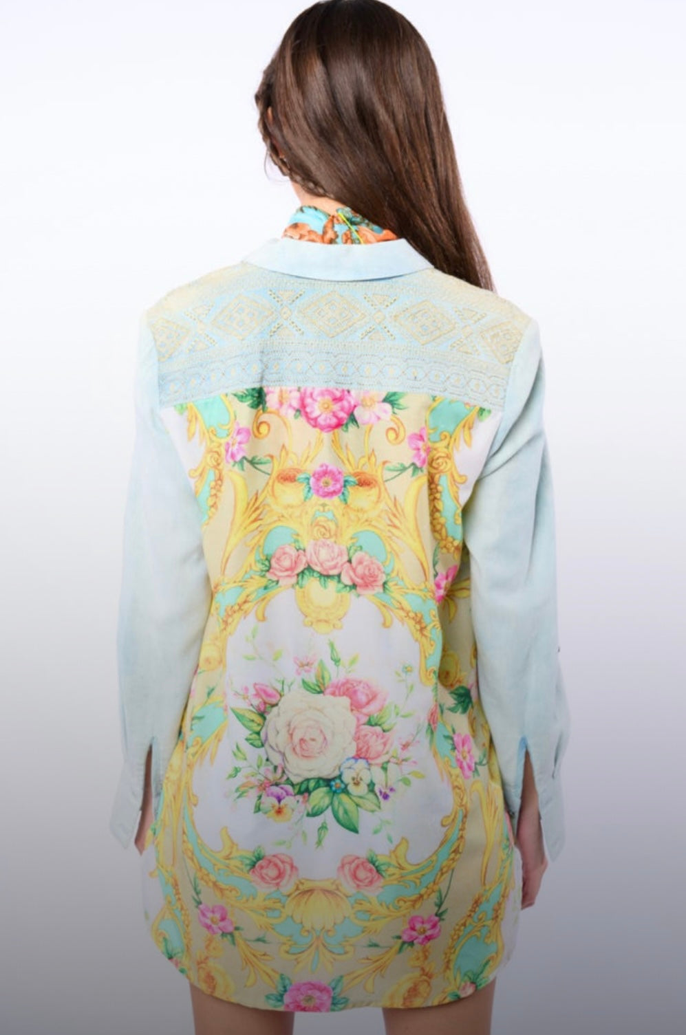 ARATTA- Birth of Venus Shirt