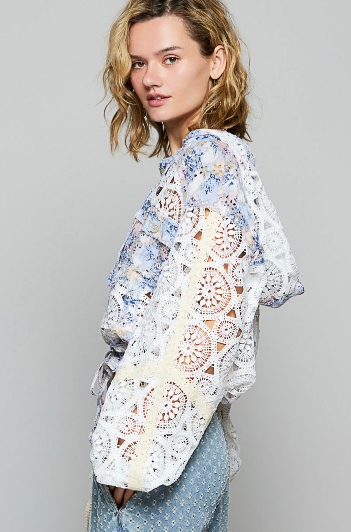 UWT407 Long Sleeve Regular Fit Hoodie Jacket Top in Crochet with Printed Eyelet Patch