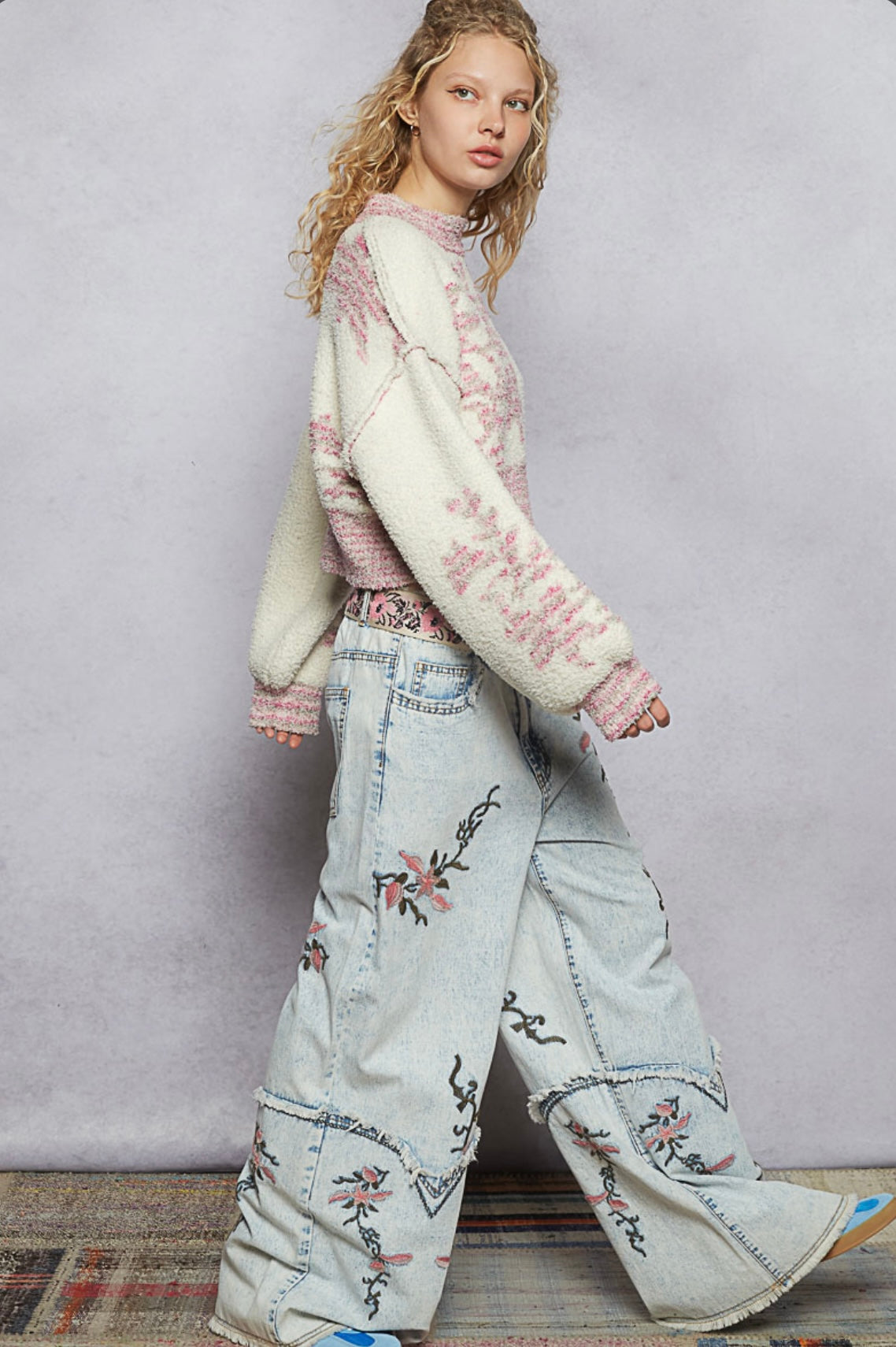 WYP4 Roomy fit bottom in twill with Western-inspired cuffs featuring X-stitch detail