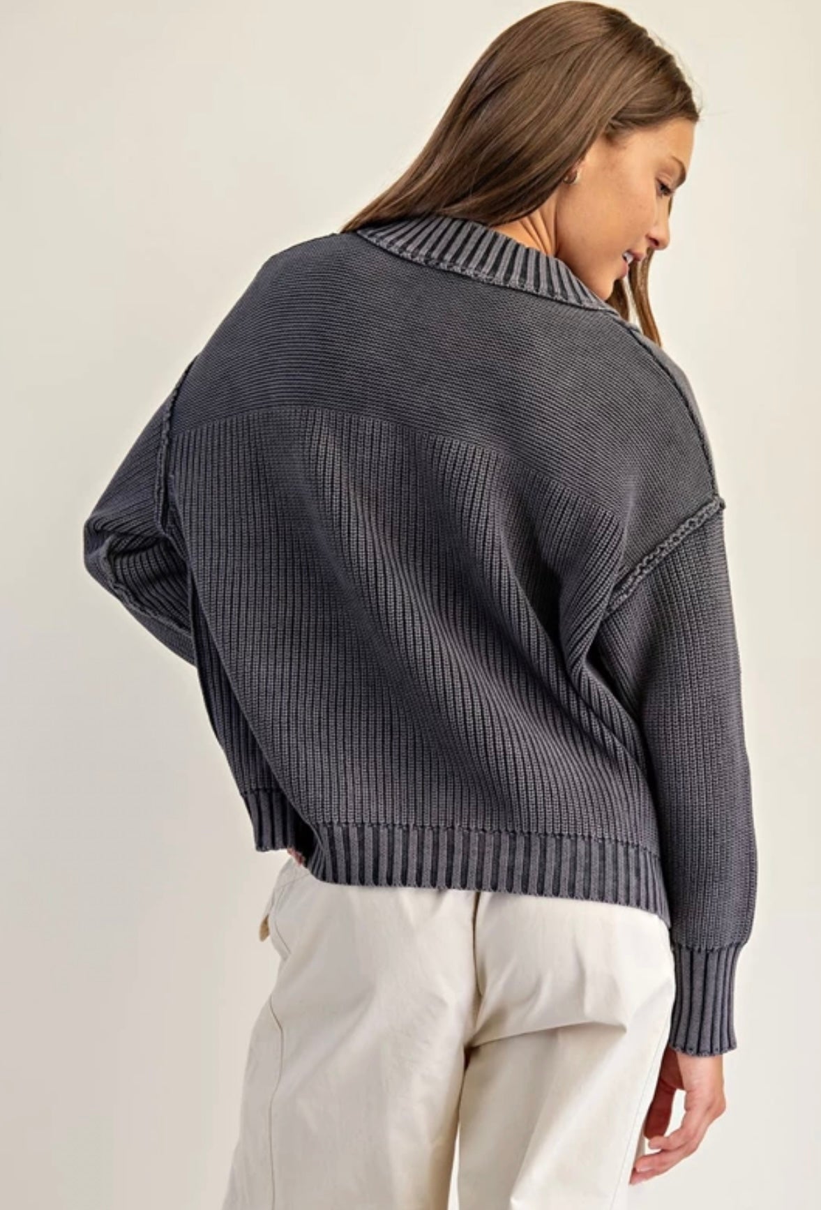 SK14167 
Half Button Front Long Sleeve Knit Pullover