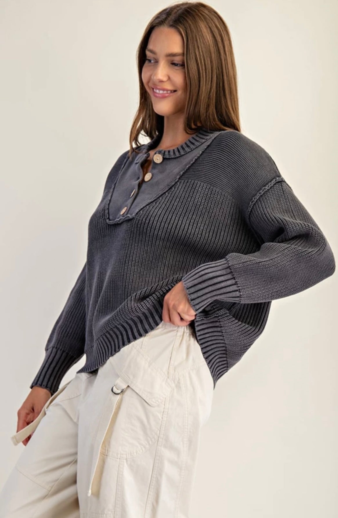 SK14167 
Half Button Front Long Sleeve Knit Pullover