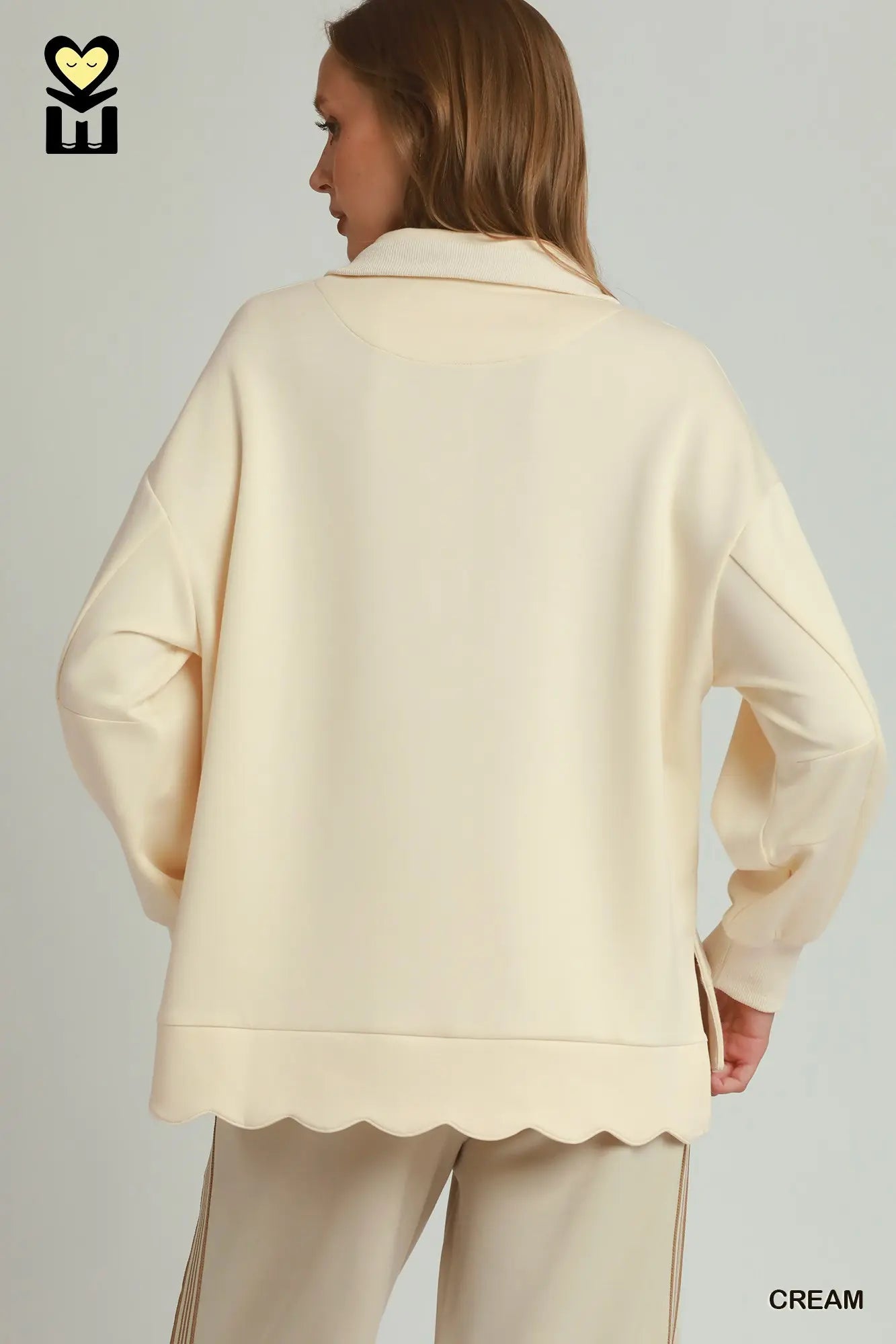 H1012 LUXEKNIT Scallop Placket Knit Pullover