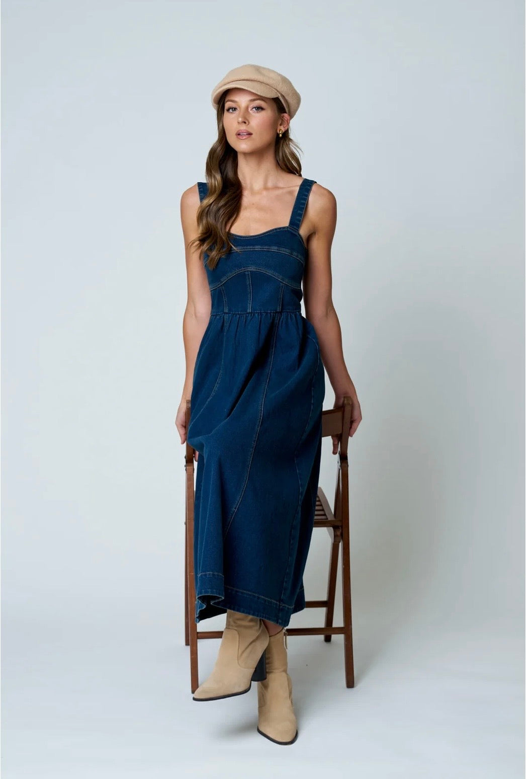 B6FD1020 SWEETHEART CORSET SEAM DETAIL DENIM MIDI DRESS