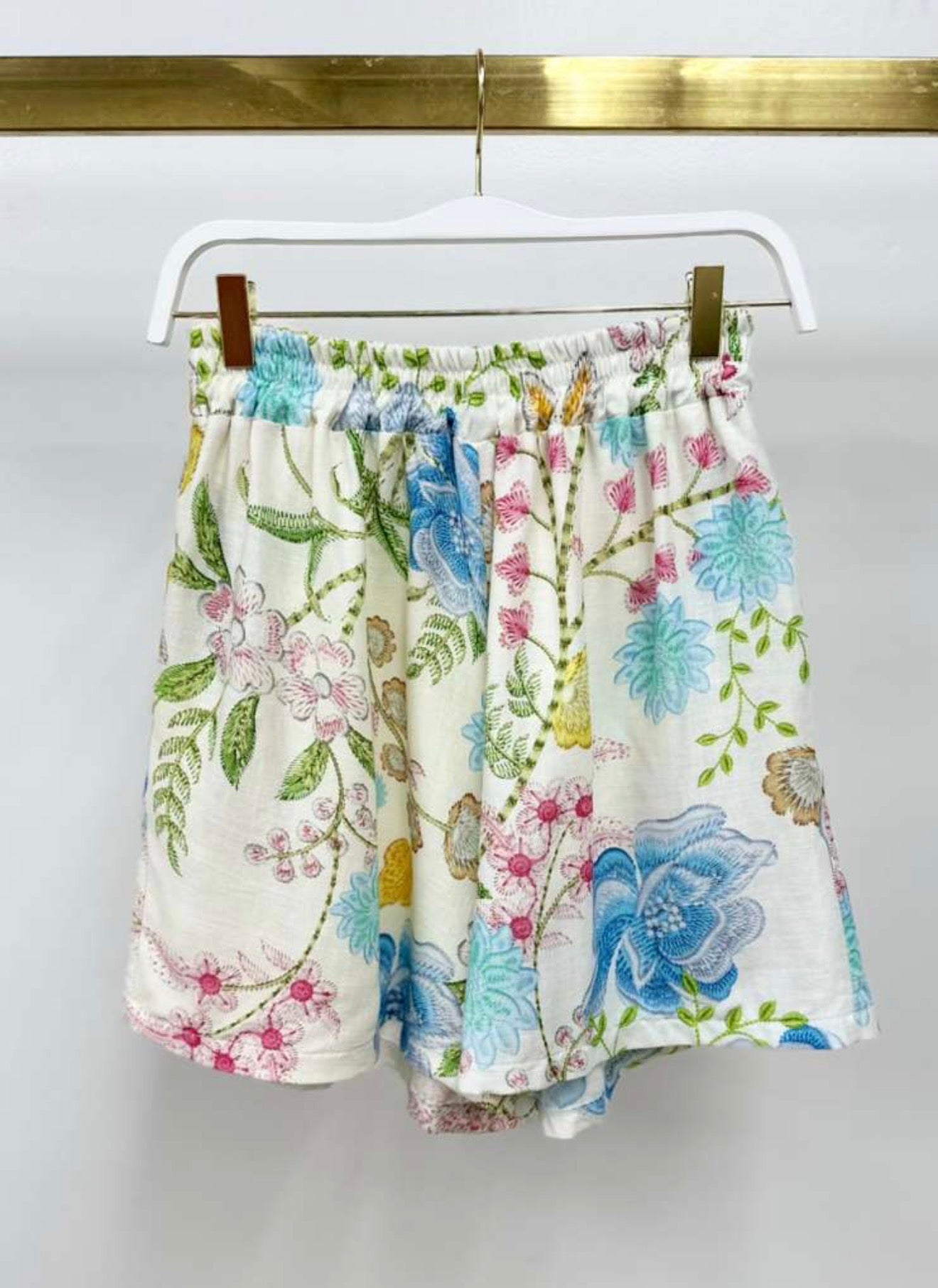 77010L024 Stitch Floral Print Shorts