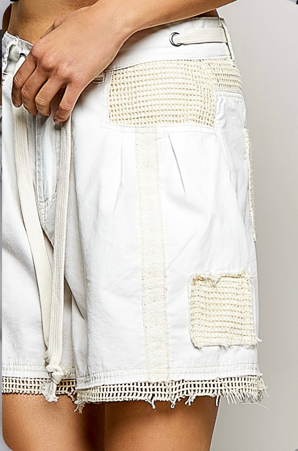 UWP152W White Wide Denim/Twill Crochet Patch Shorts