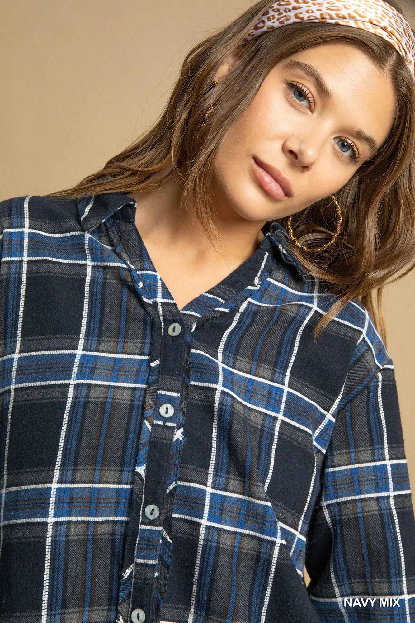 K8972 Checkered Button Down Shirt