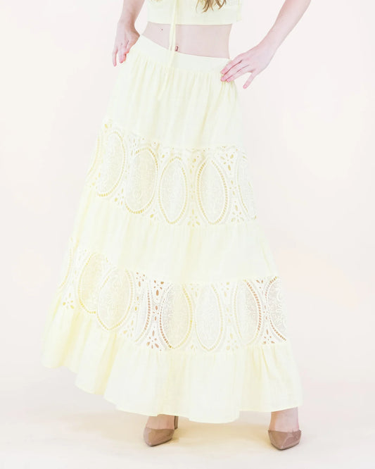 LW04272 Garden Flora Lace Tiered Skirt