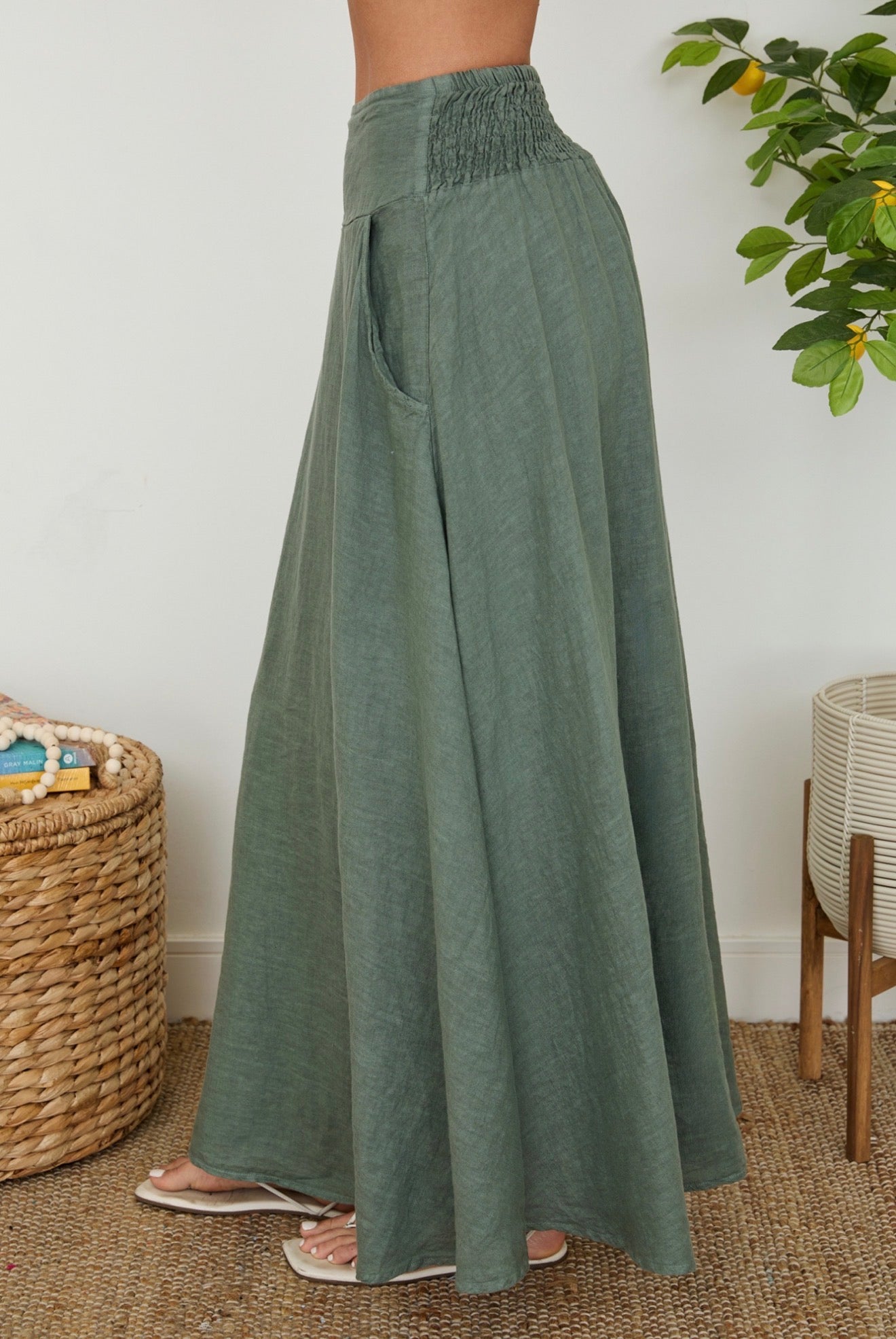 155084 Linen Maxi Skirt with Pockets and Smocked Waistband