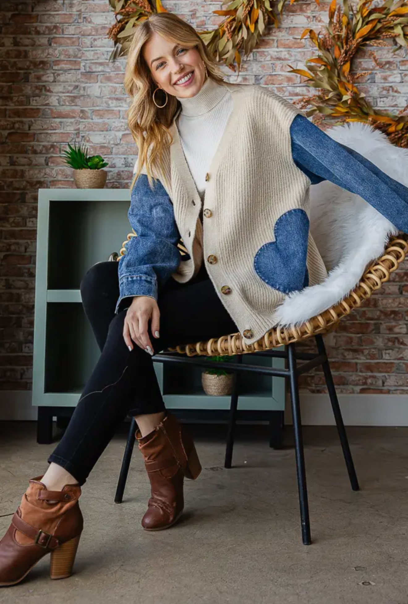 T5220 Knit Denim Contrast Heart Shaped Button Down Cardigan