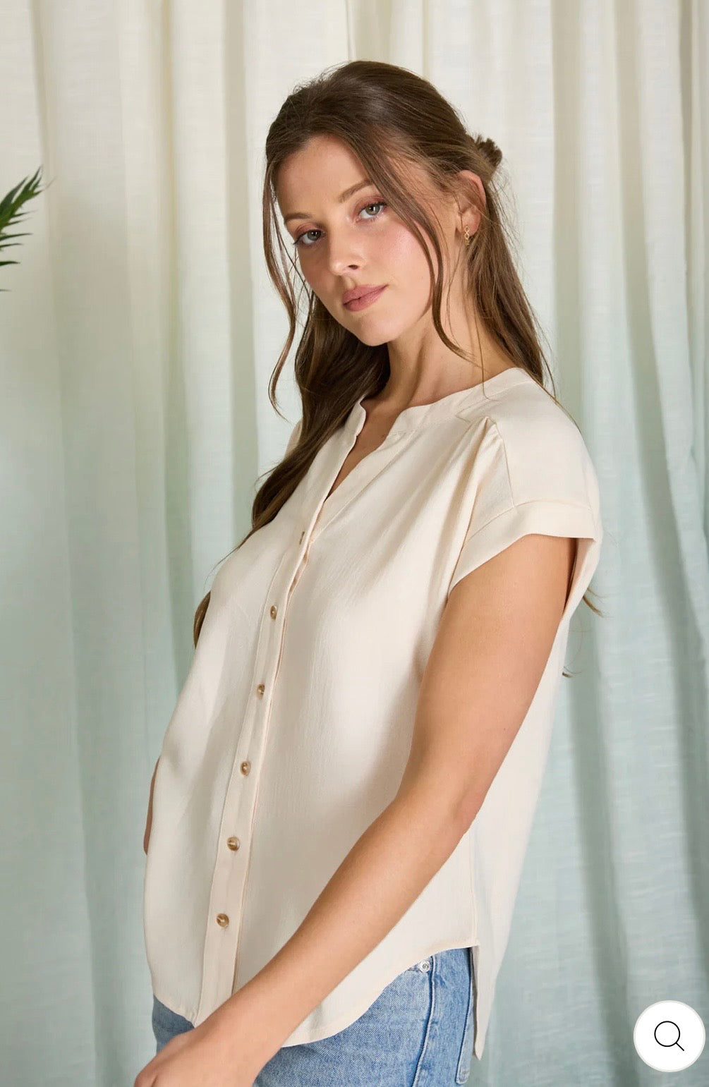 CR2151 CUFFED SLEEVE BUTTON DOWN LIGHTWEIGHT TOP