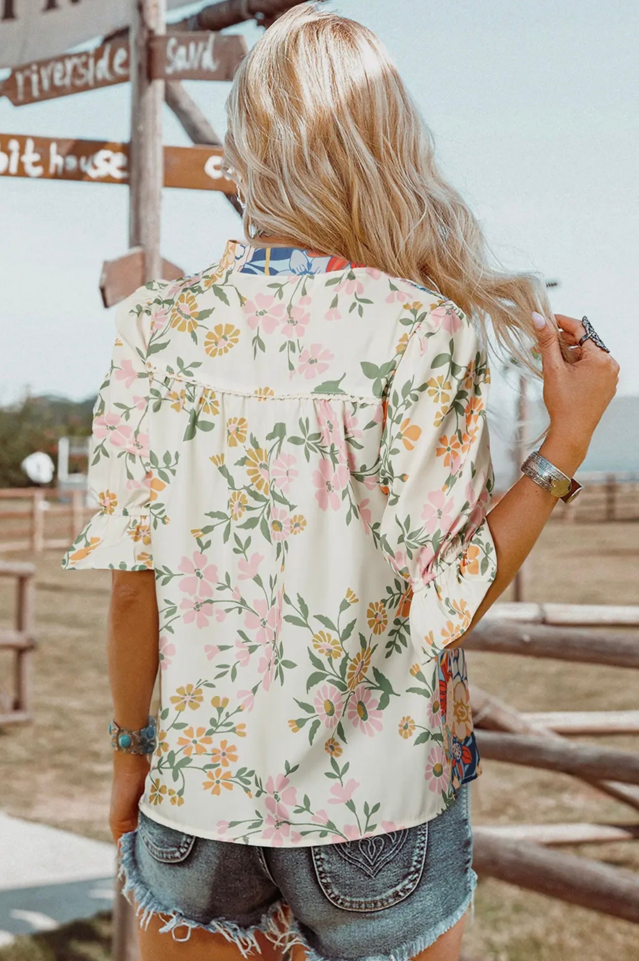 LC25129482-P22 Boho Style Multicolor Top