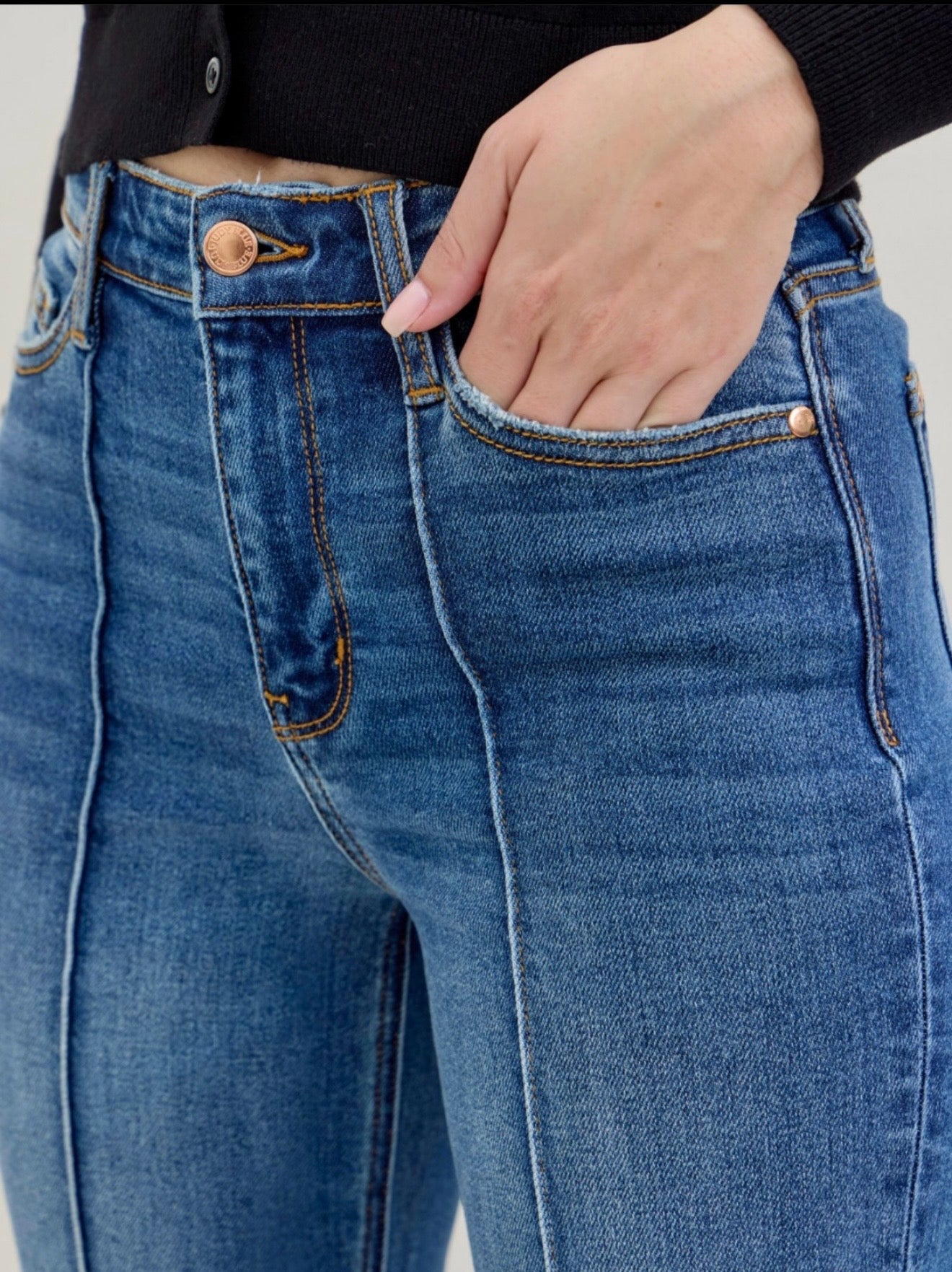 82571REG Judy Blue Jeans HW Front Seam Detail & Cuffed Straight