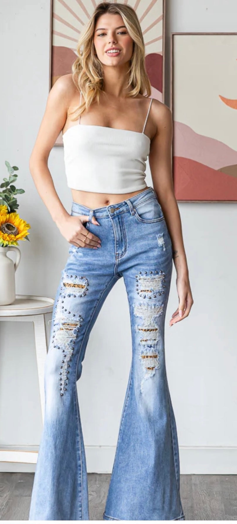 BP1142 | STUD DETAIL DISTRESSED STRECHY FLARE DENIM JEANS