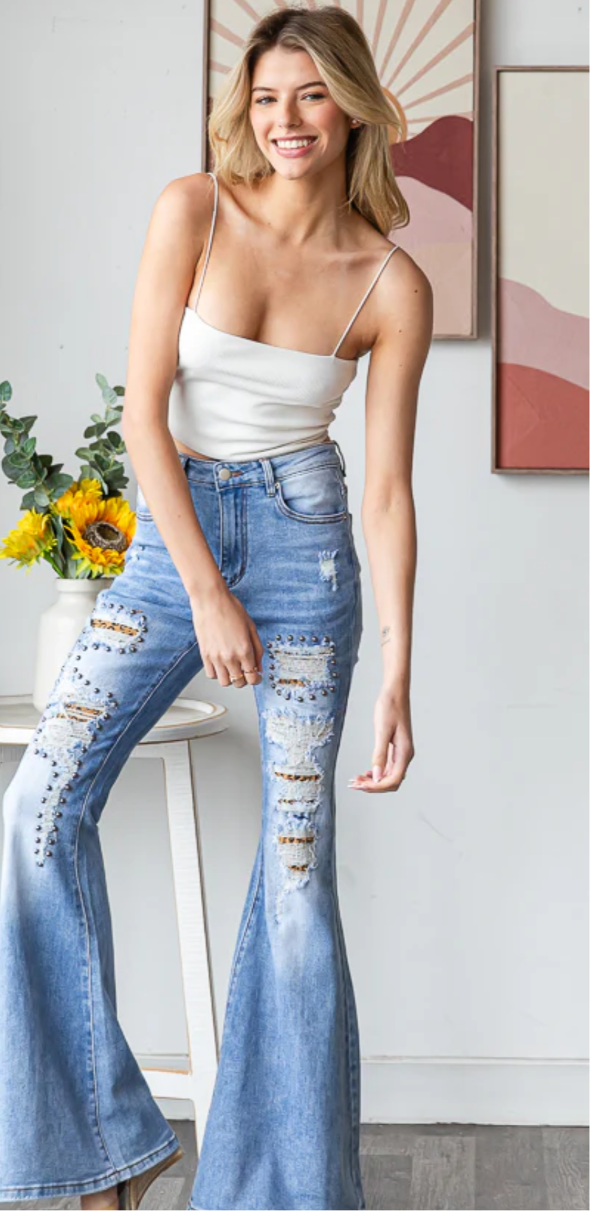 BP1142 | STUD DETAIL DISTRESSED STRECHY FLARE DENIM JEANS