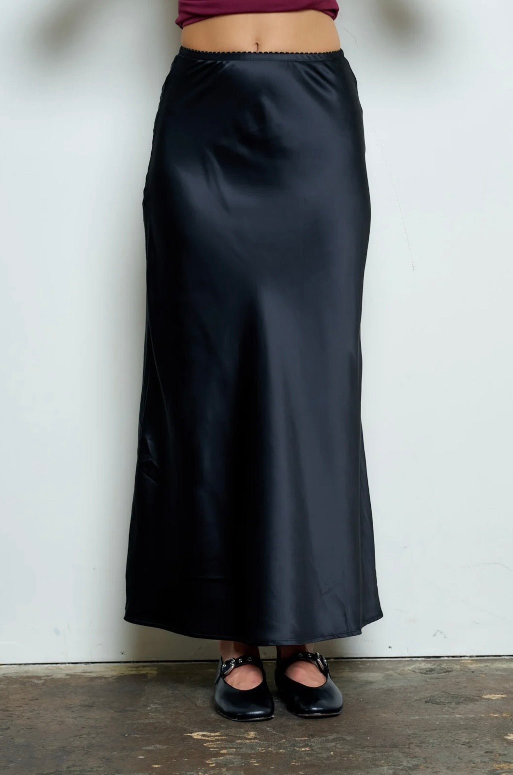 TW1491 SATIN SLIP MIDI SKIRT
