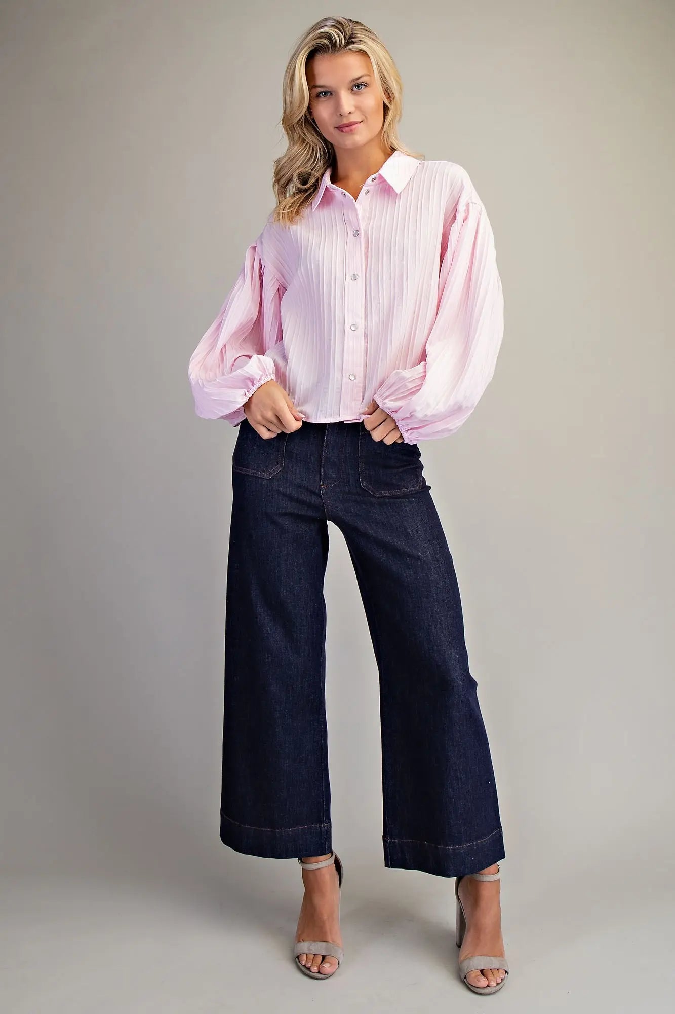 K9500 Bubble Sleeve Button Down Blouse