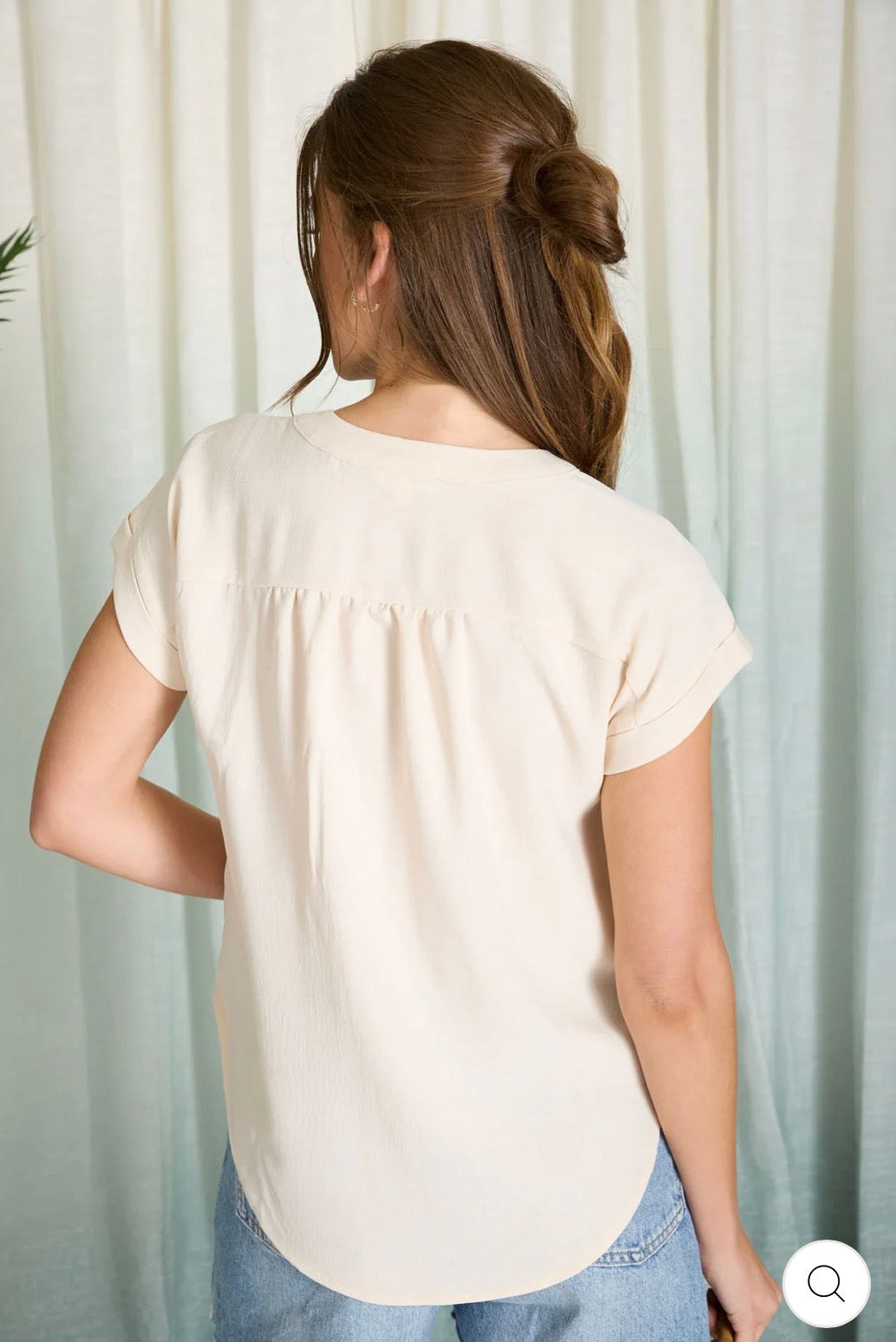 CR2151 CUFFED SLEEVE BUTTON DOWN LIGHTWEIGHT TOP