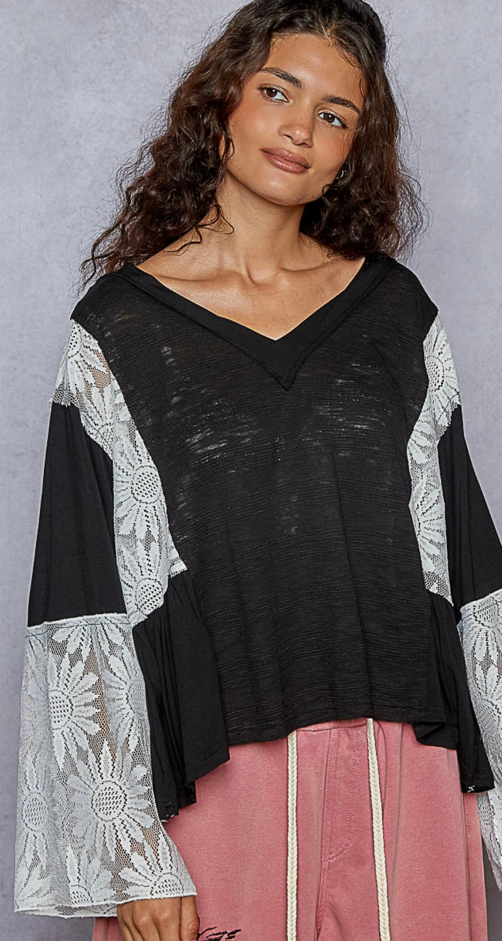 YKT1111 V-neck, flare sleeve, relaxed fit top in textured slub and POL jersey with lace detail-Indigo