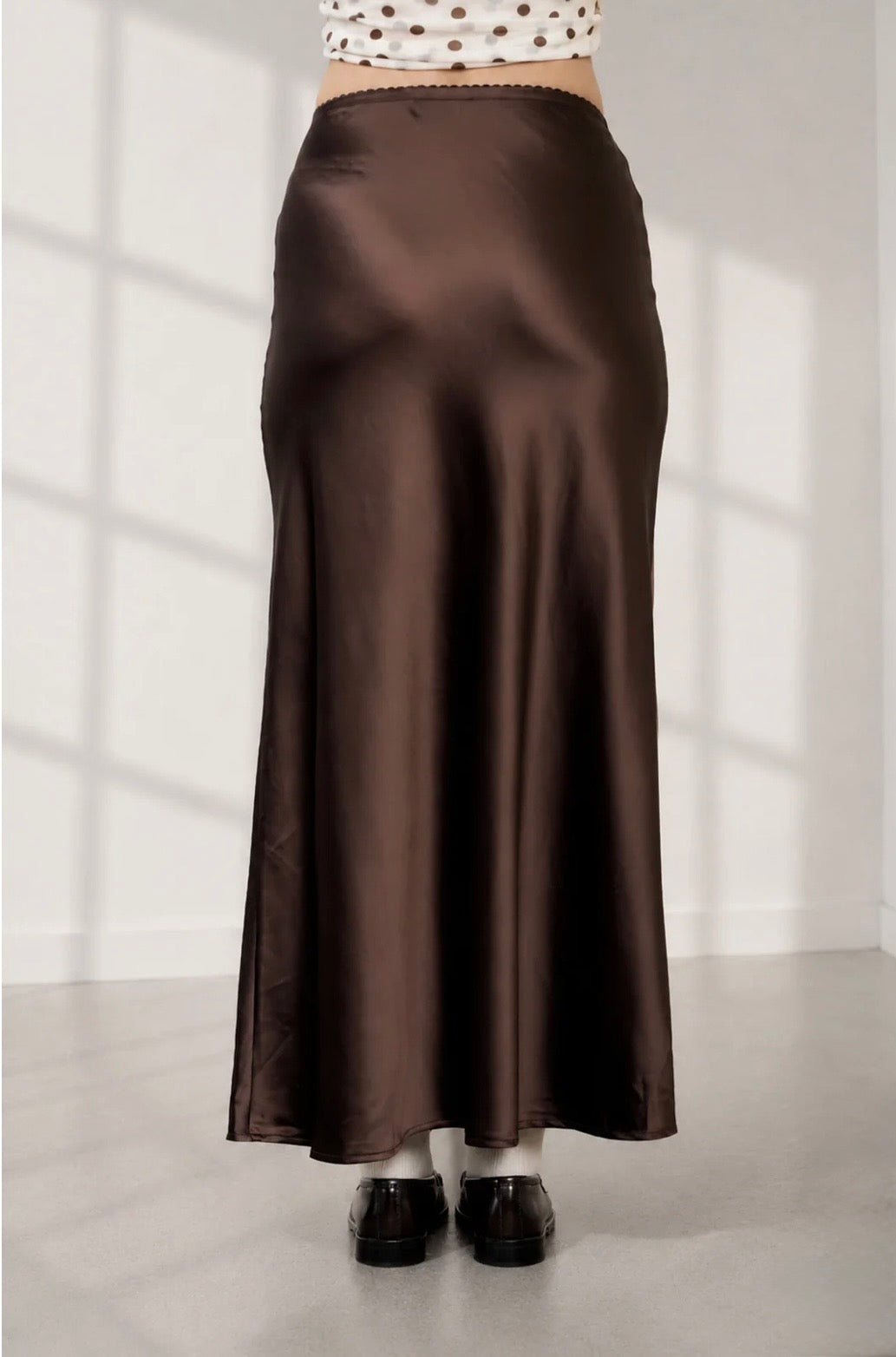 TW1491 SATIN SLIP MIDI SKIRT