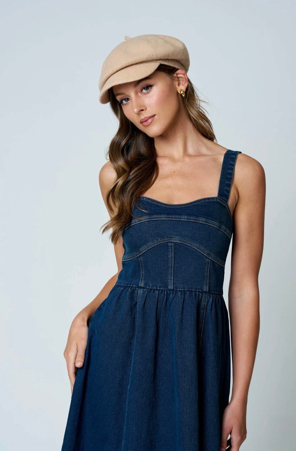 B6FD1020 SWEETHEART CORSET SEAM DETAIL DENIM MIDI DRESS