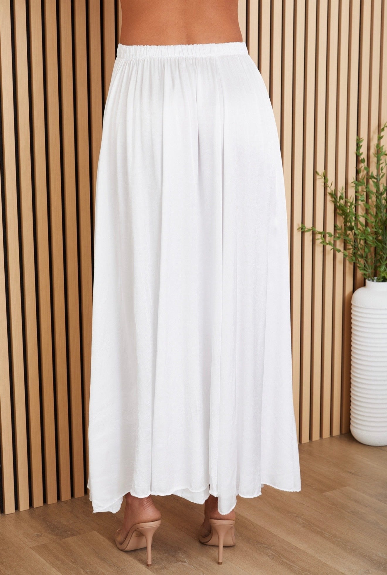 800823 Silky Maxi Skirt