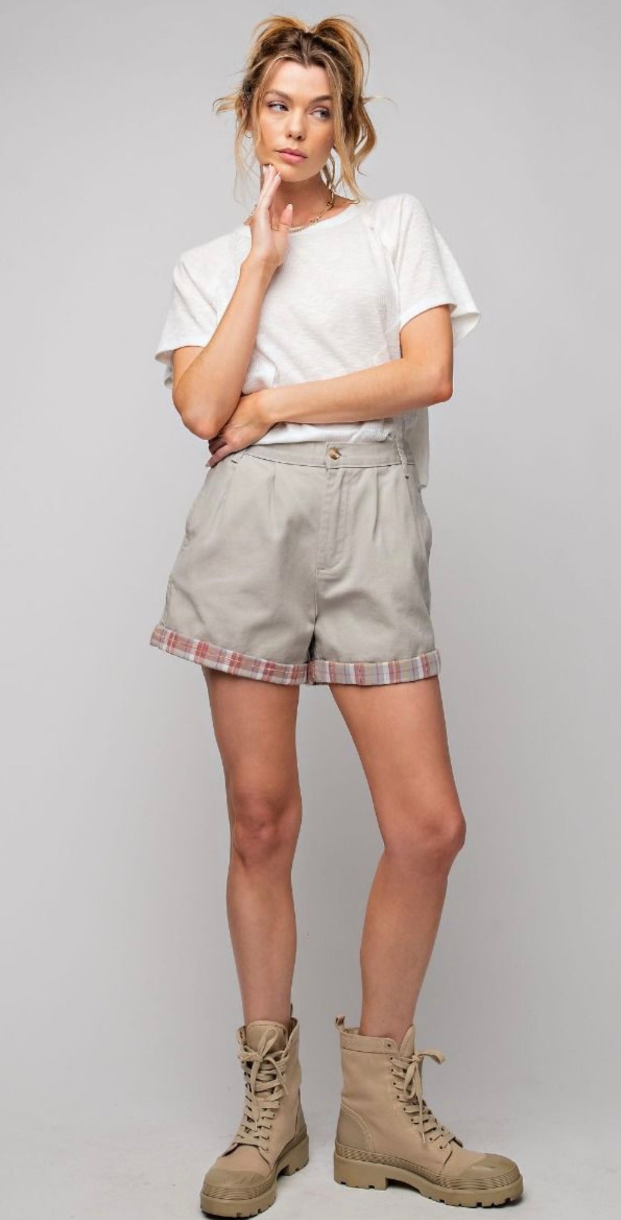 EB41260 WASHED TWILL SHORT PANTS