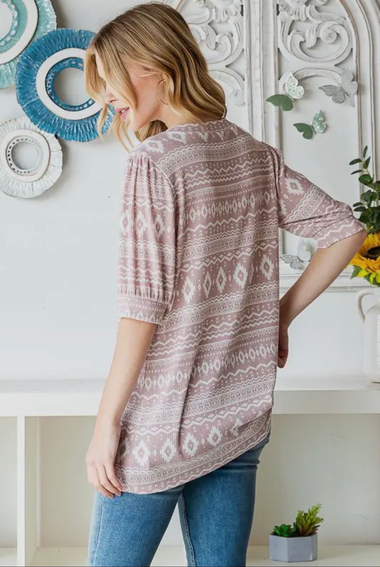 ET7307-10 Soft Blush Boho Button Top