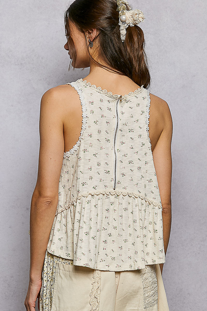SMT2883 Sleeveless Knit Top