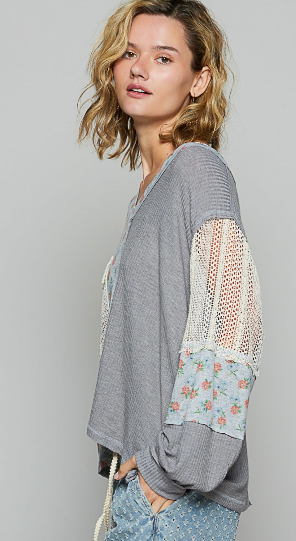 SMT2767 Designed in V-neck long sleeve roomy fit top in ribbed jersey with contrast fabric paneling