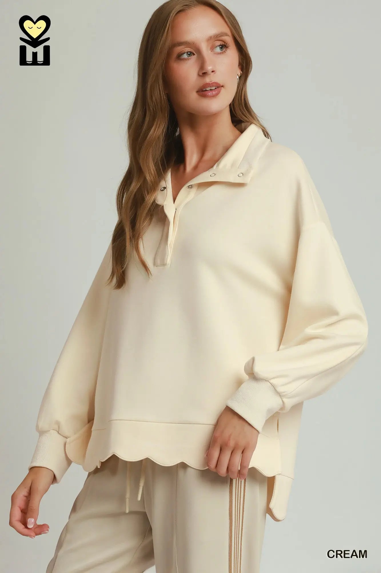 H1012 LUXEKNIT Scallop Placket Knit Pullover