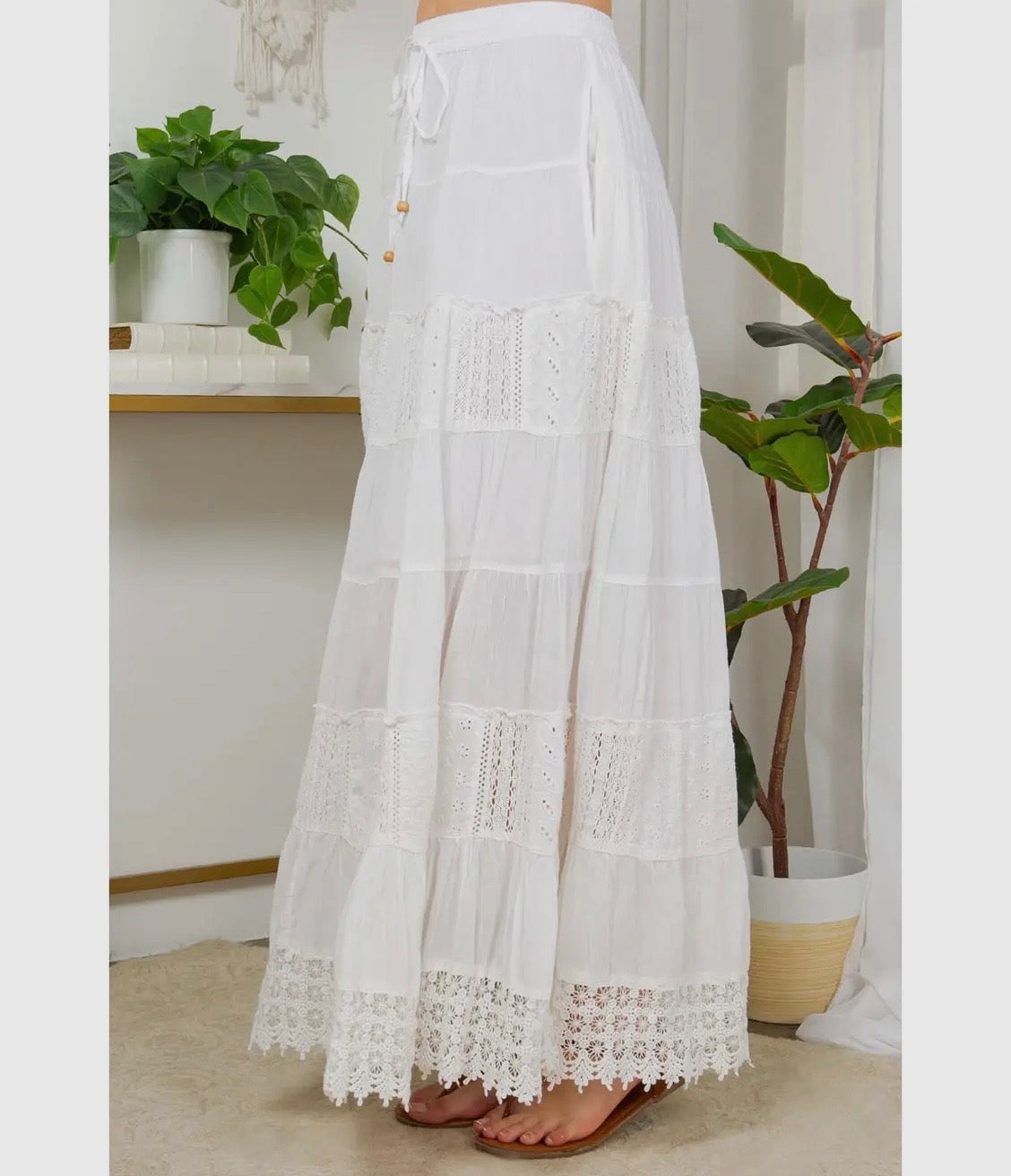 SK44107- Seven Tiered Crinkle Lace Patchwork Skirt with Pockets