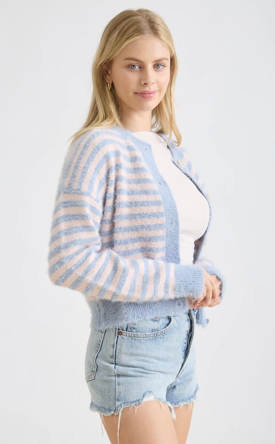 TW2085 STRIPE ROUND NECK BUTTON DOWN FUZZY KNIT CARDIGAN