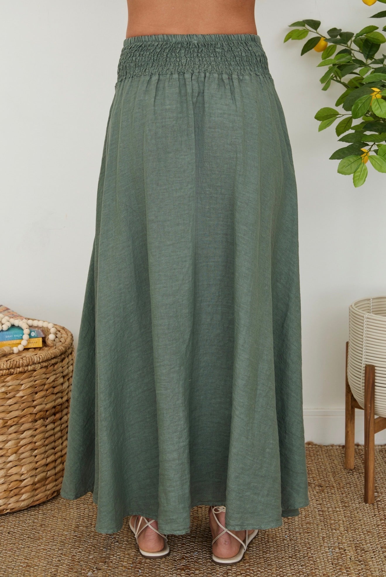 155084 Linen Maxi Skirt with Pockets and Smocked Waistband