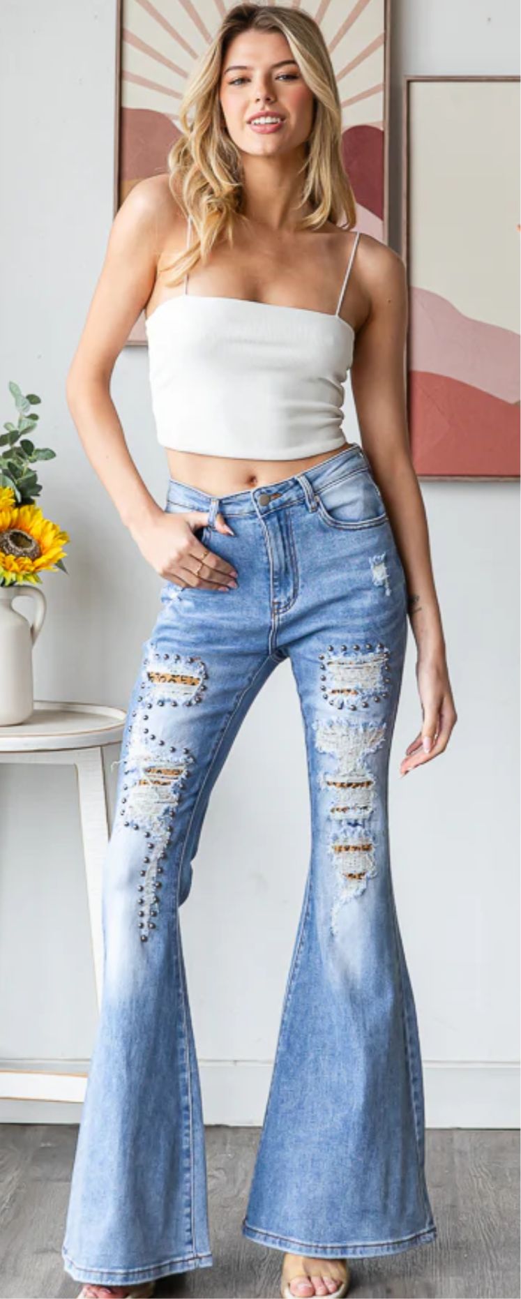 BP1142 | STUD DETAIL DISTRESSED STRECHY FLARE DENIM JEANS