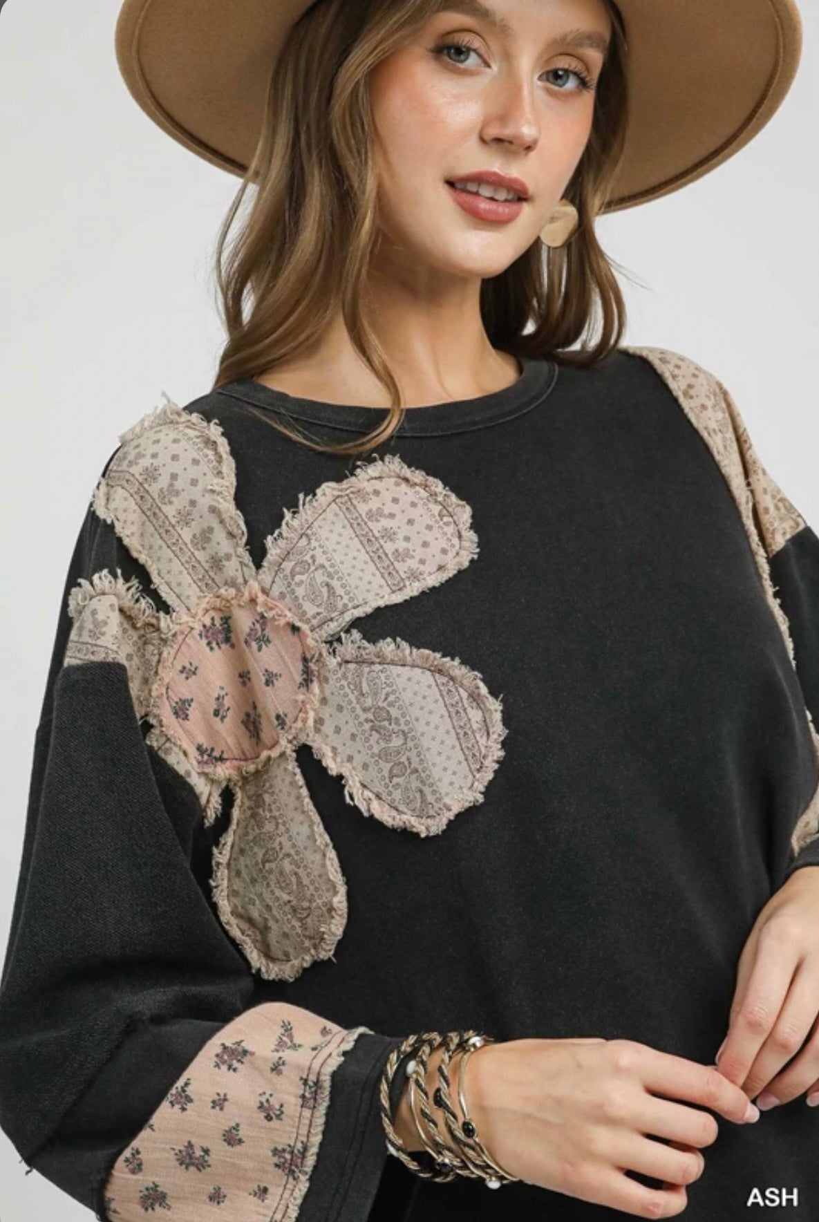 K0764  French Terry Patchwork Sleeve Pullover