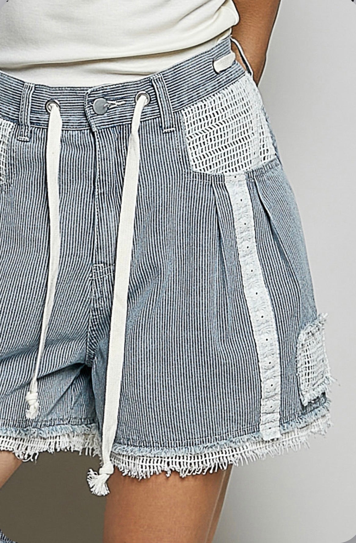 UWP152D Denim/Twill Stripe Wide Crochet Patch Shorts