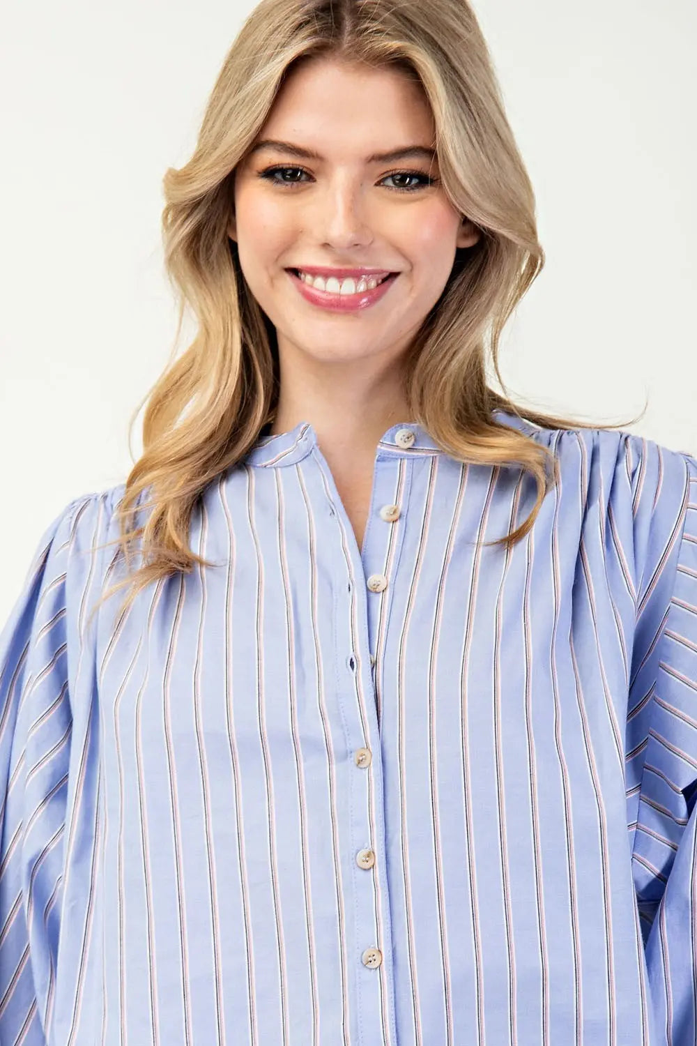 K11562 Striped 3/4 Sleeve Button Down Shirt