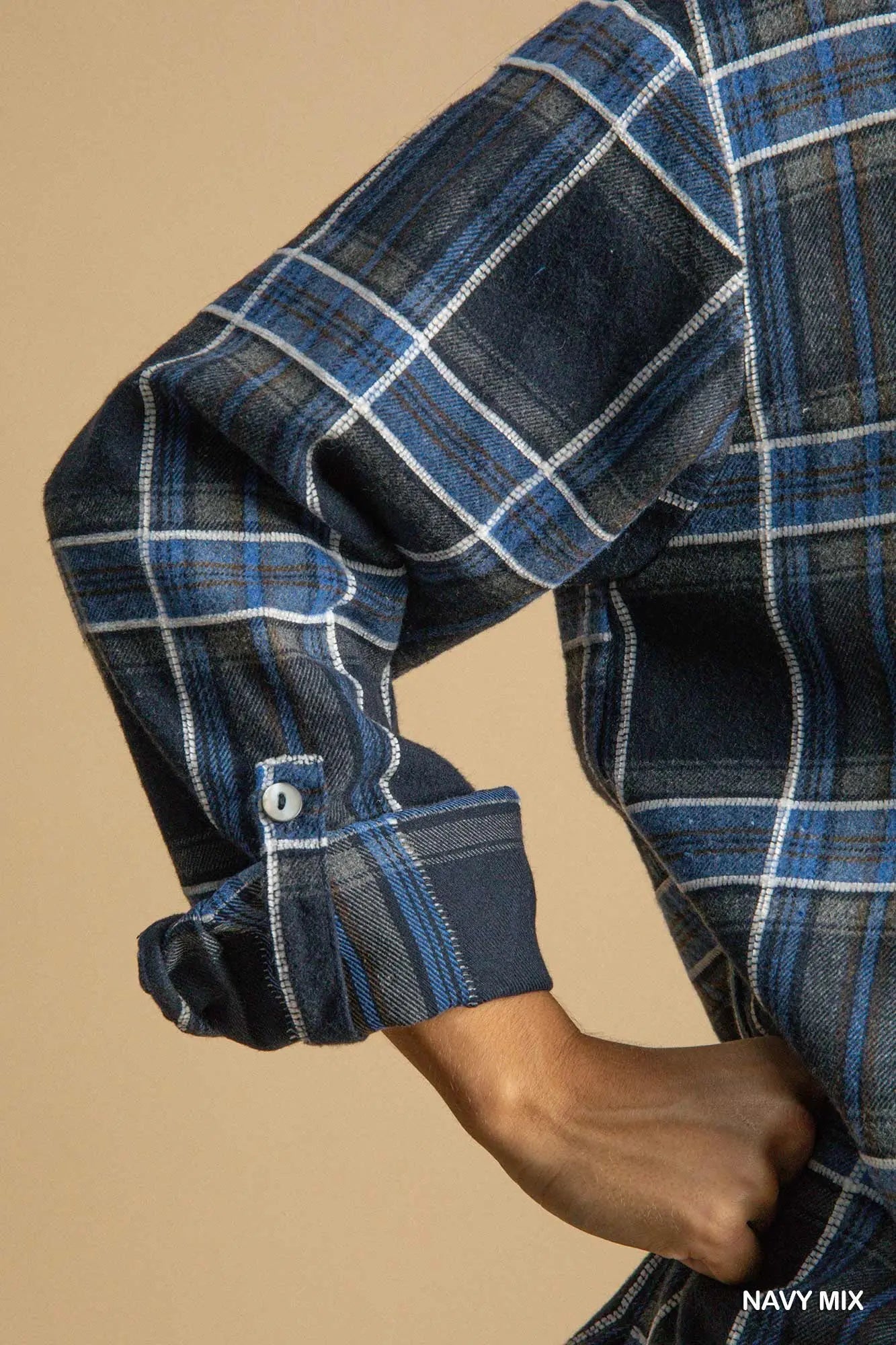 K8972 Checkered Button Down Shirt