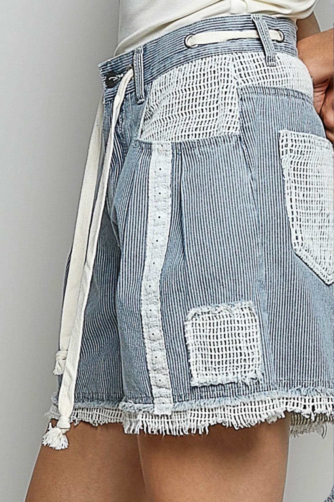 UWP152D Denim/Twill Stripe Wide Crochet Patch Shorts