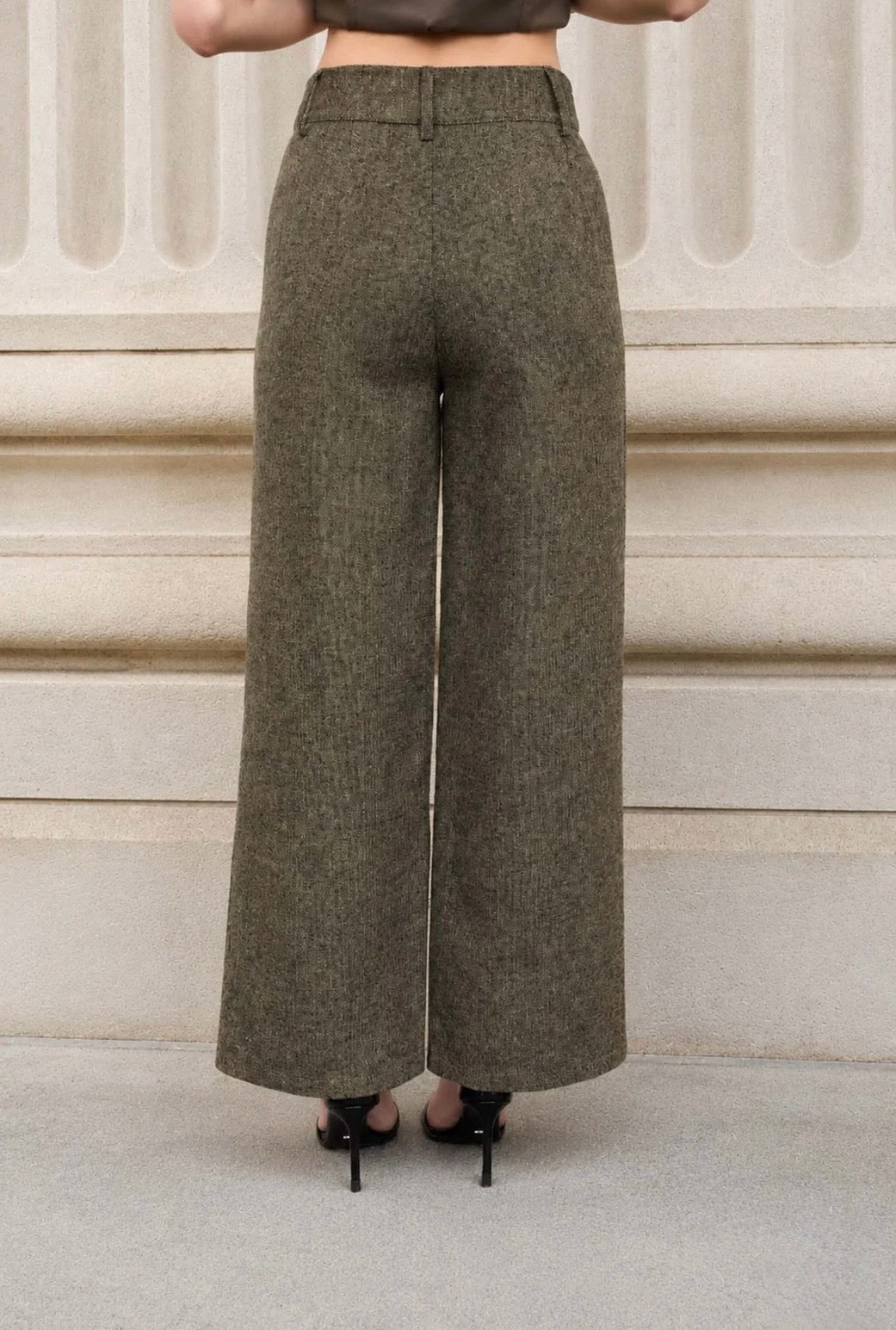 TWS1270-B HIGH WAIST PLEATED WIDE LEG TWEED PANTS