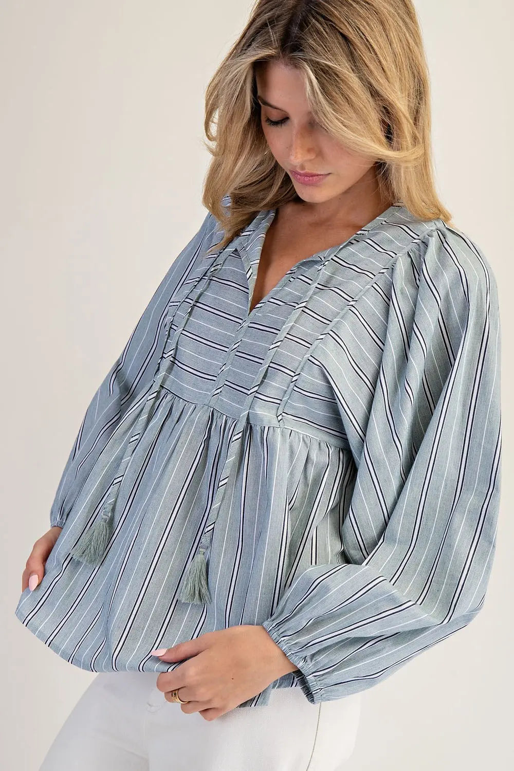 K14577 Striped Tie Front Balloon Sleeve Blouse